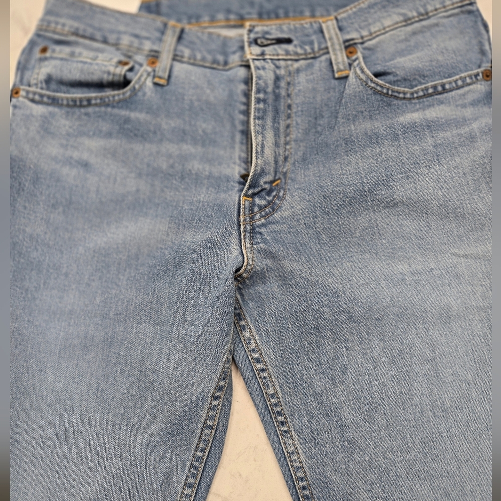 Classic Light Blue Levis Jeans